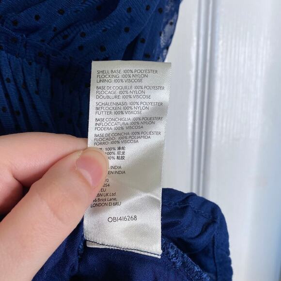 ANTHROPOLOGIE V-Neck Tulle Blouse Navy Blue Bow Size Small Dainty Chic Polka Dot - Picture 8 of 8